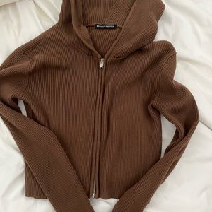 Brandy Melville Chocolate Brown Zip Up Sweater
